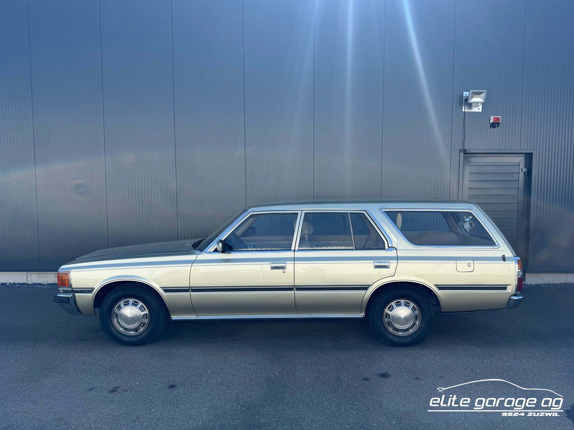 1982 Toyota Crown - Crown 2800i Station, foto 2