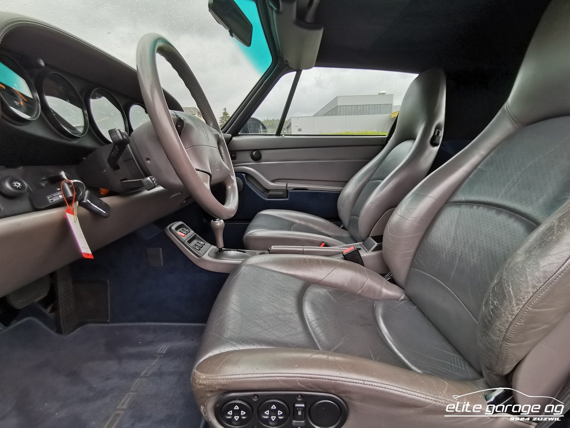 1995 Porsche 911 / 993 Carrera - 911 Carrera Cabrio, foto 10