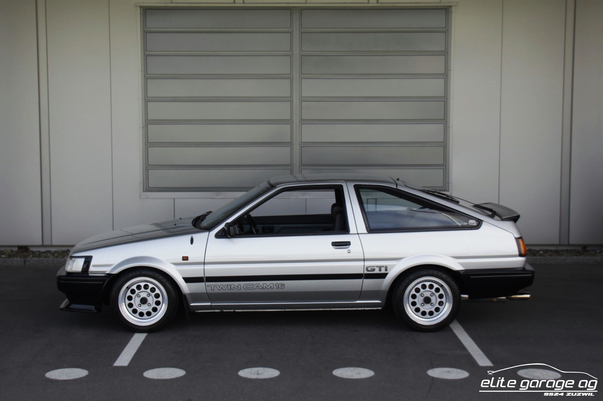 1985 Toyota Corolla - Corolla 1600 GTi Twin Cam AE86 VETERANENGEPRÜFT, foto 2