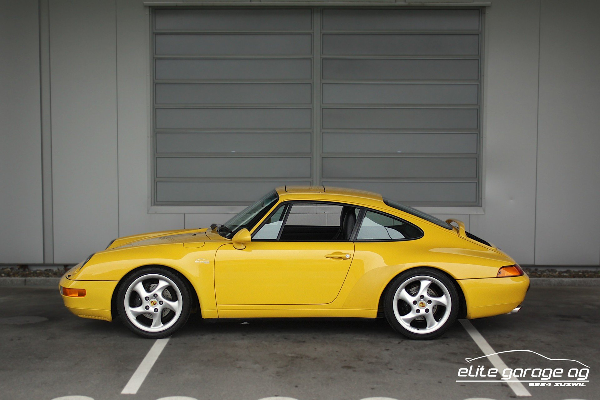 1994 Porsche 911 / 993 Carrera - 911 Carrera 2 Coupé HANDSCHALTER, foto 2