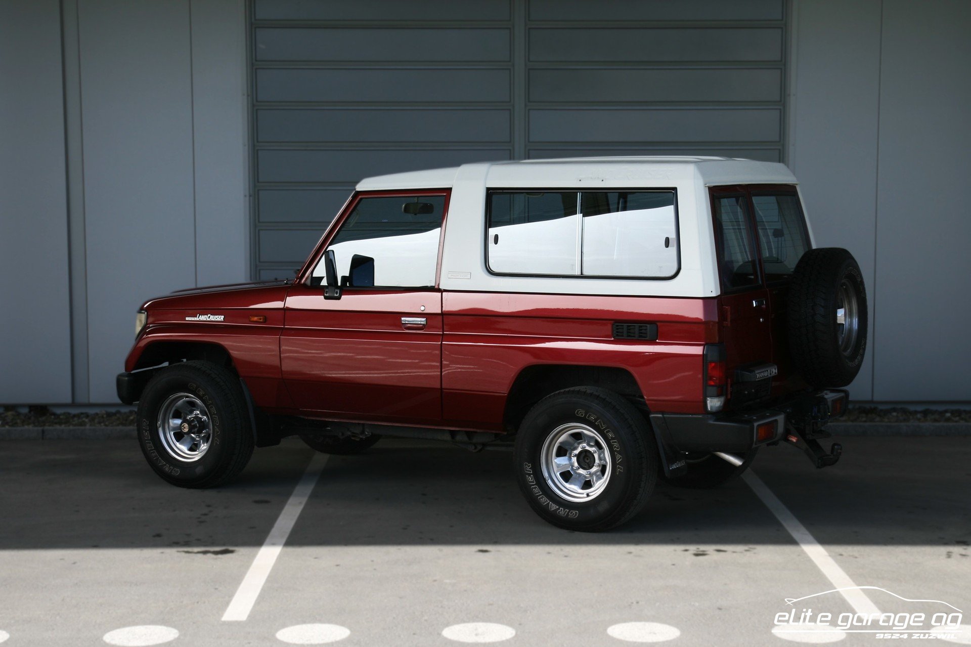 1990 Toyota Land Cruiser - Land Cruiser RJ 73 LV-MNEW FRP-Top, foto 3