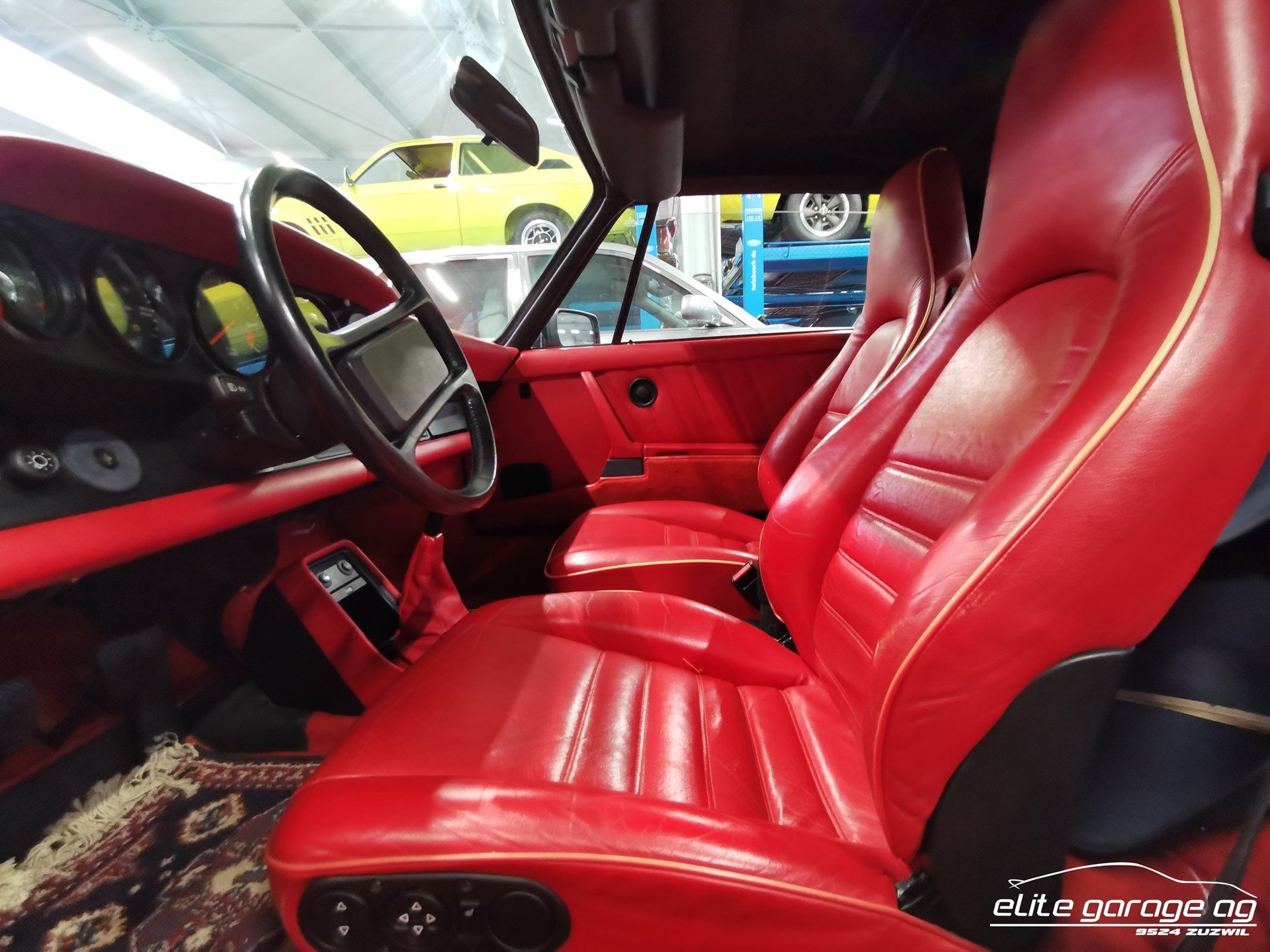 1985 Porsche 911 "G" - 911 Carrera Cabrio, foto 12