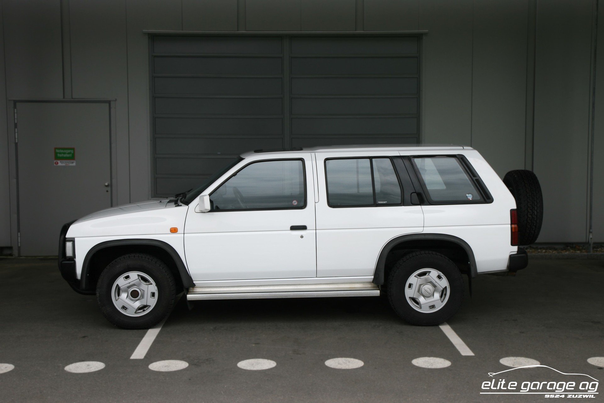 1994 Nissan Terrano - Terrano 3.0 V6, foto 2