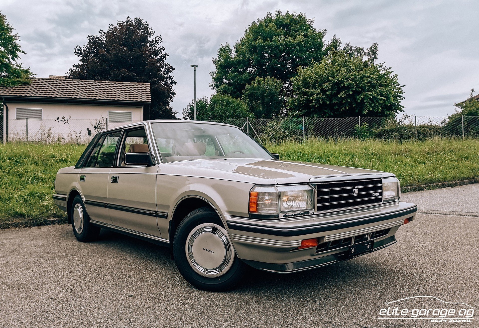 1984 Toyota Crown - Crown 2800i Super Saloon, foto 3
