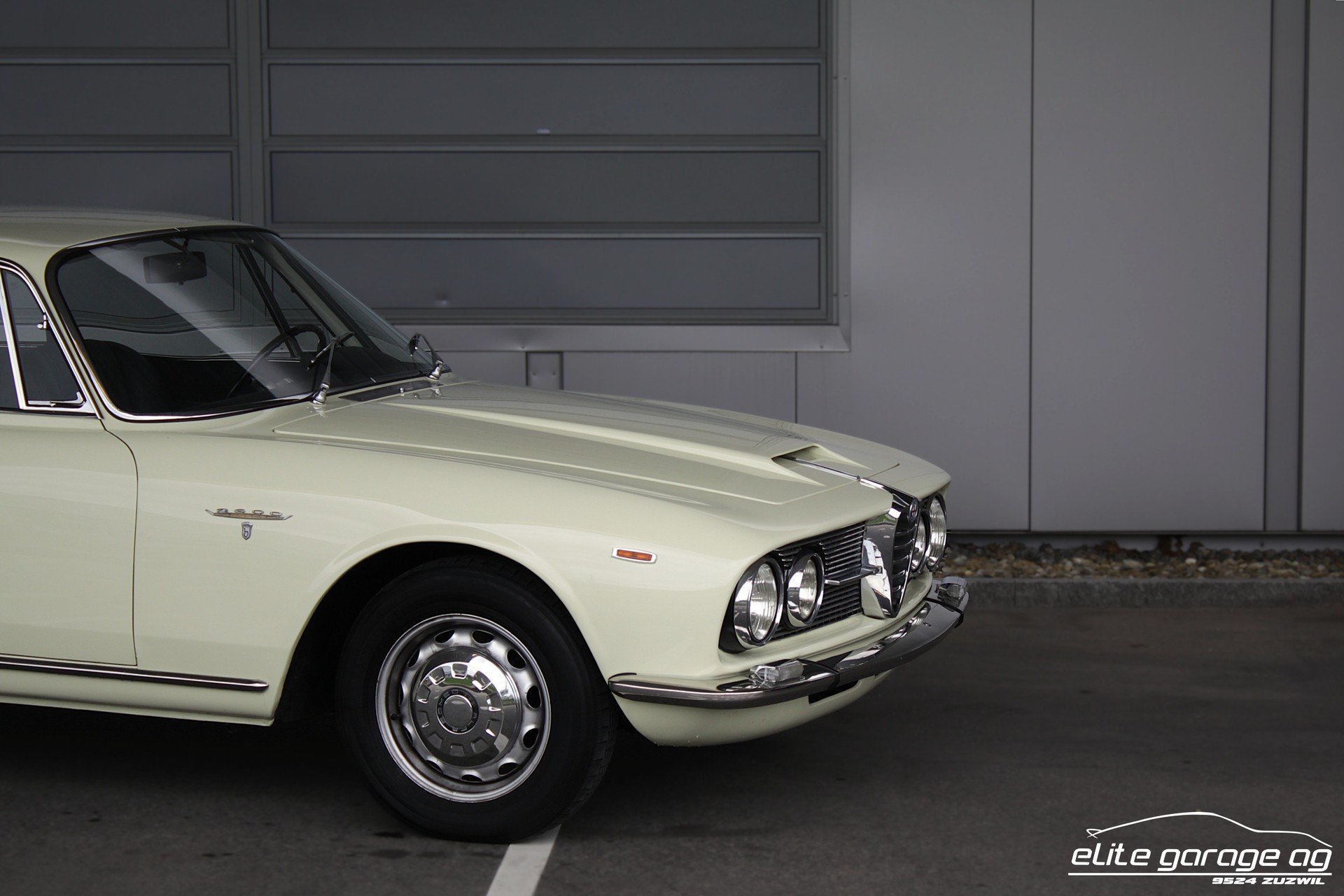 1966 Alfa Romeo 2600 - 2600 Sprint VETERANENGEPRÜFT, foto 9