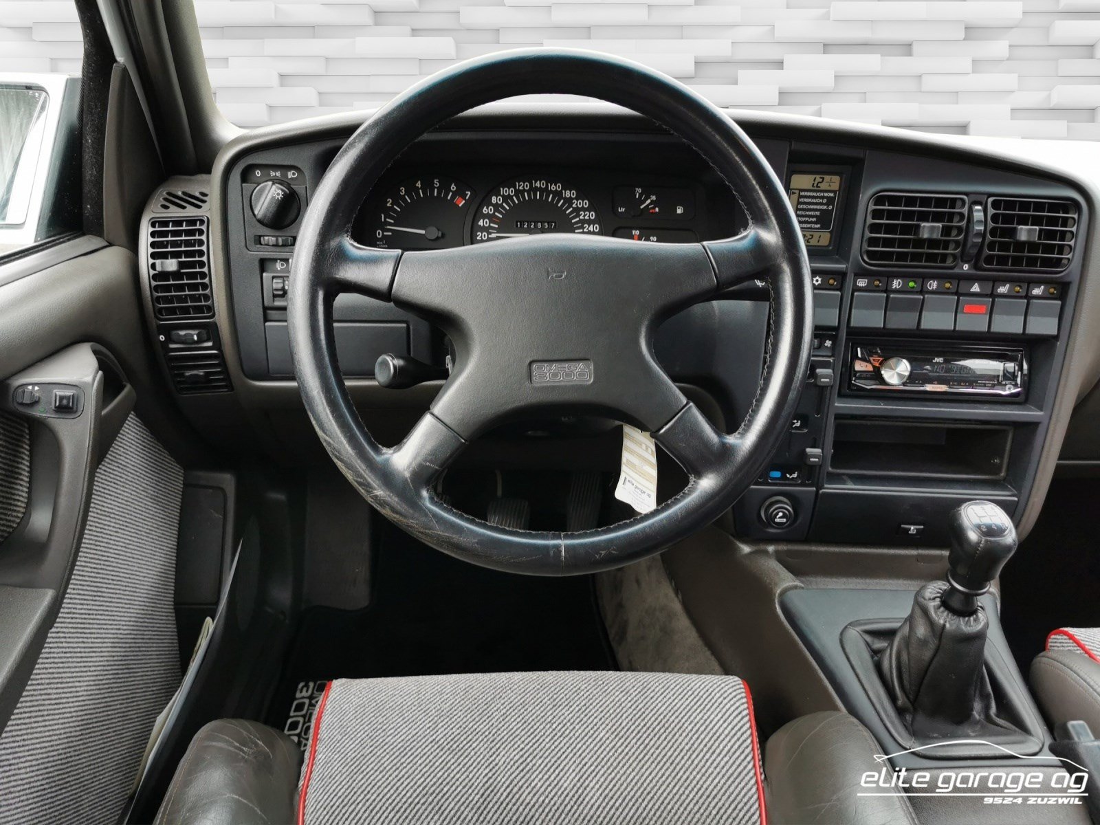 1990 Opel Omega - Omega 3.0i 24V, foto 10