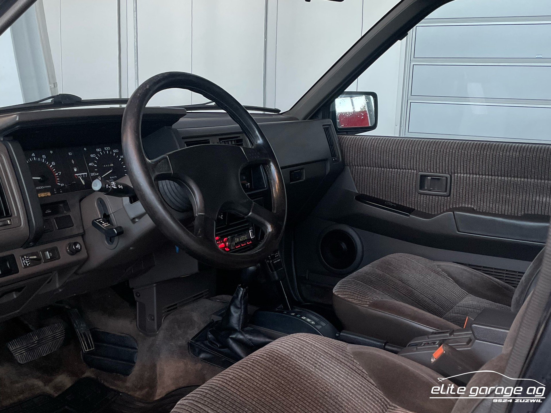 1991 Nissan Terrano - Terrano 3.0 V6 Automat, foto 11