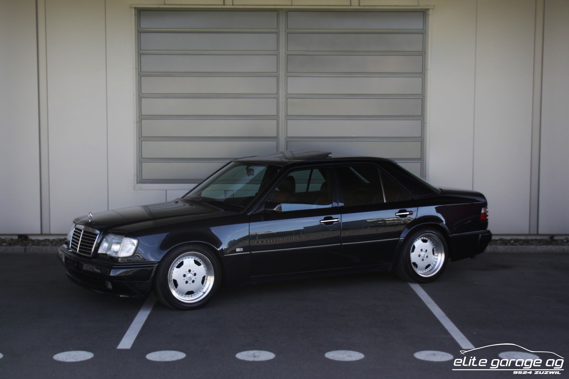 1993 Mercedes-Benz E-Class - 500 E Limited Automatic VETERANENGEPRÜFT, foto 1