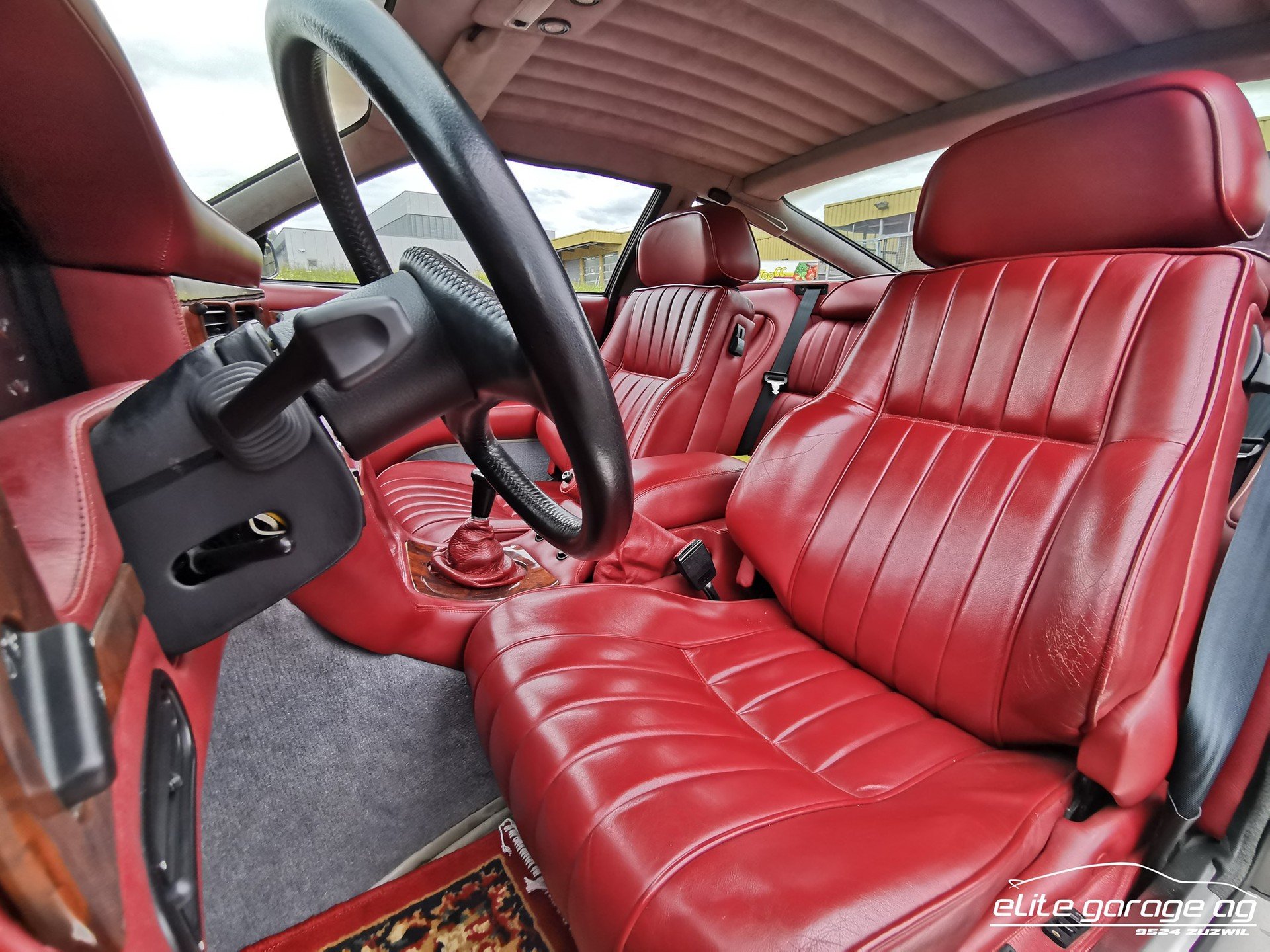 1990 Aston Martin Virage - Virage Saloon, foto 11