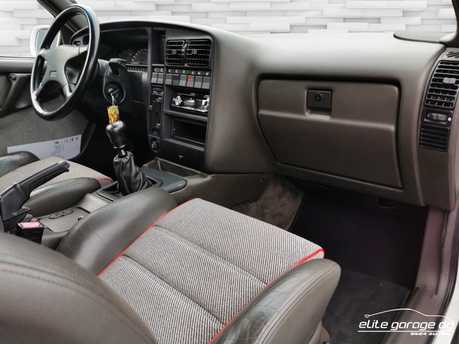 1990 Opel Omega - Omega 3.0i 24V, foto 12