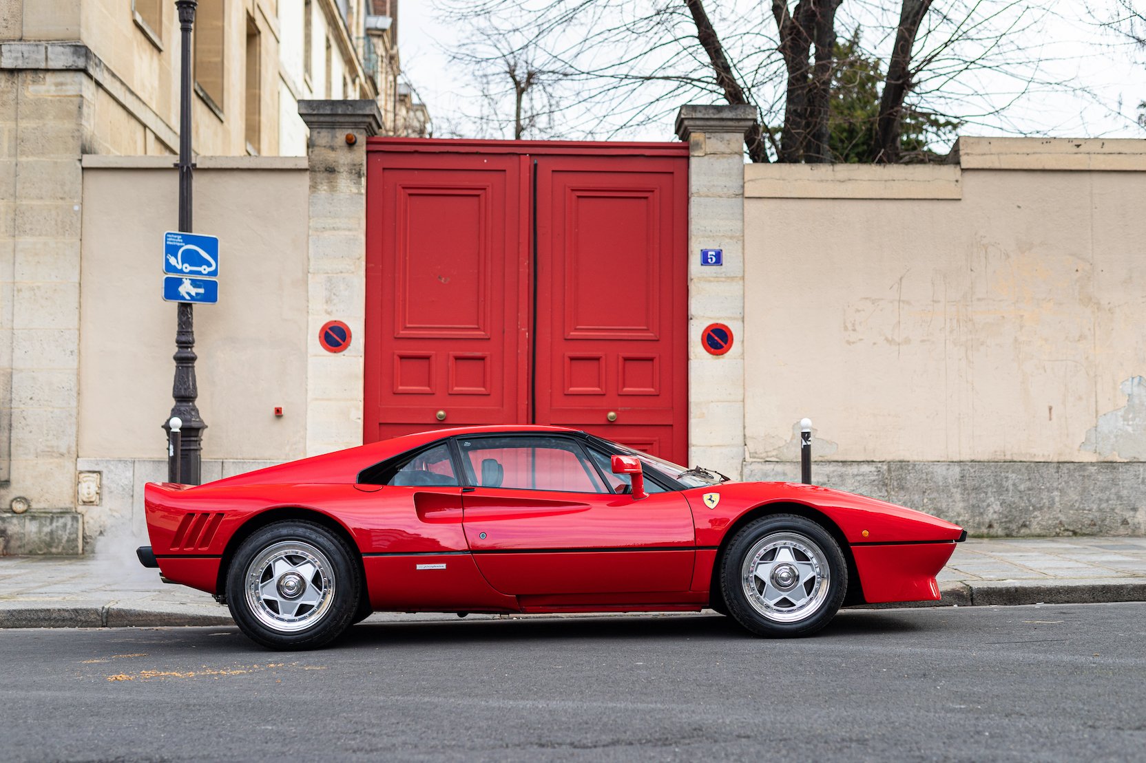 1985 Ferrari 288 GTO - exceptional condition & original service files, foto 3