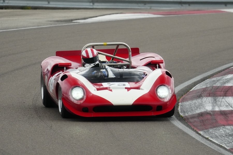 1967 Lola T70 - Mk3B Spyder, foto 2