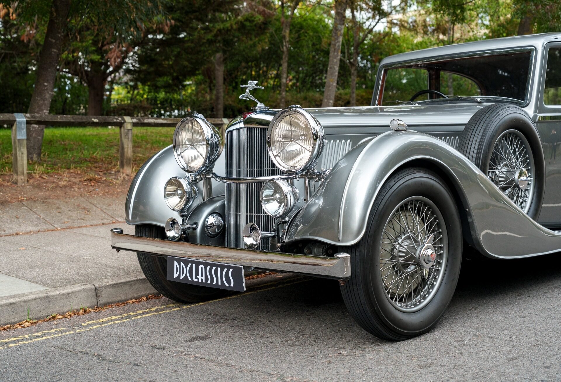 1937 Alvis 4.3-litre - SA 'Pillarless' Saloon by Vanden Plas, foto 8