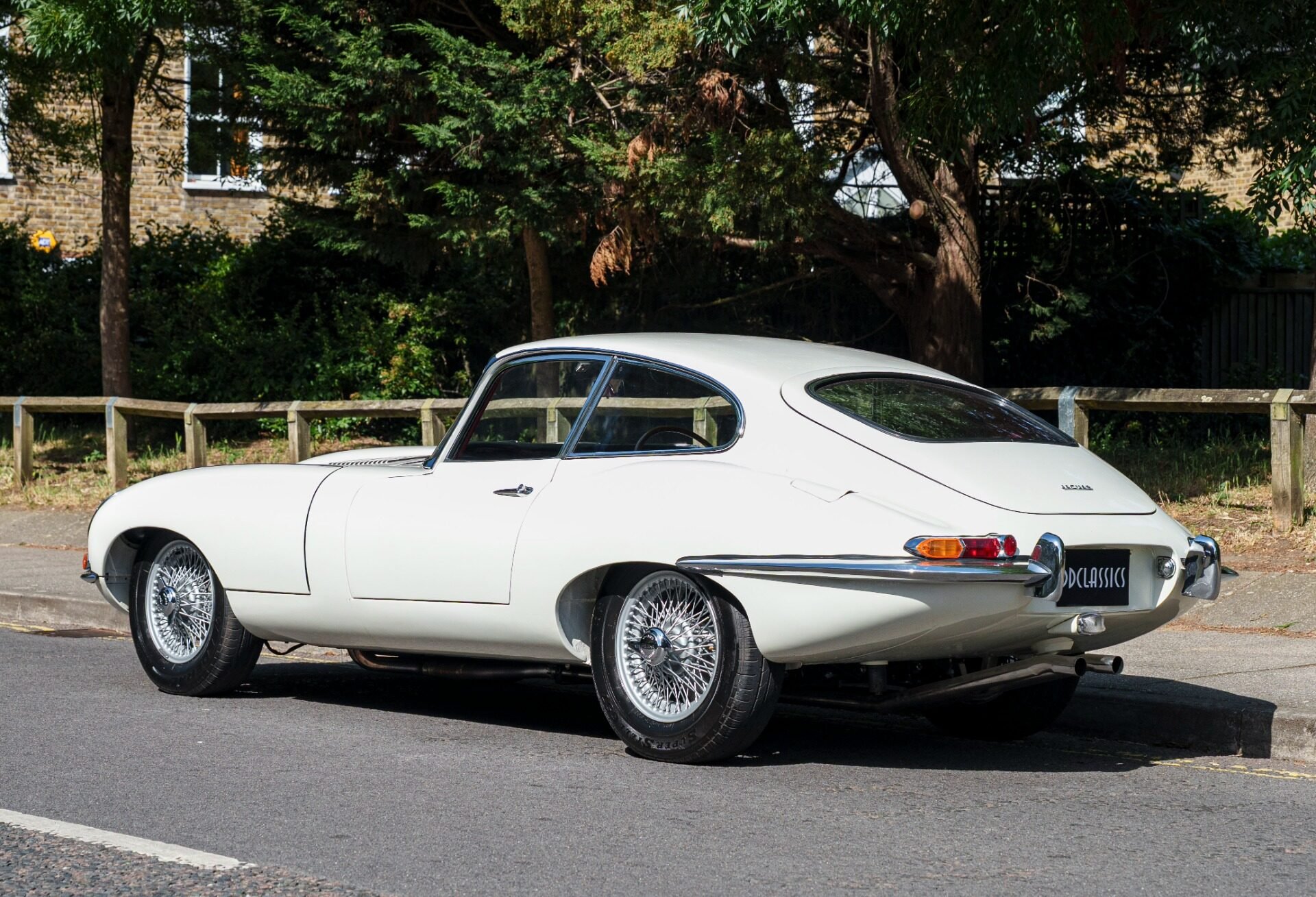 1961 Jaguar E-Type SI - 3.8 Litre Flat Floor FHC Chassis Number 52, foto 4