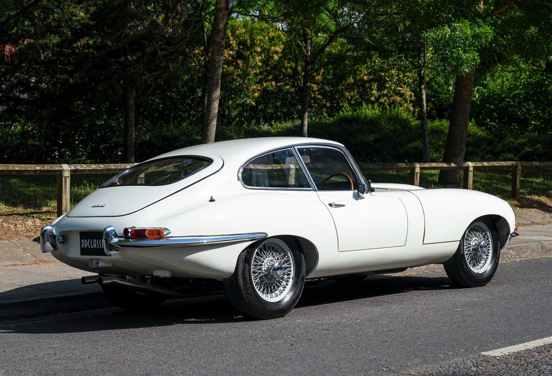 1961 Jaguar E-Type SI - 3.8 Litre Flat Floor FHC Chassis Number 52, foto 3