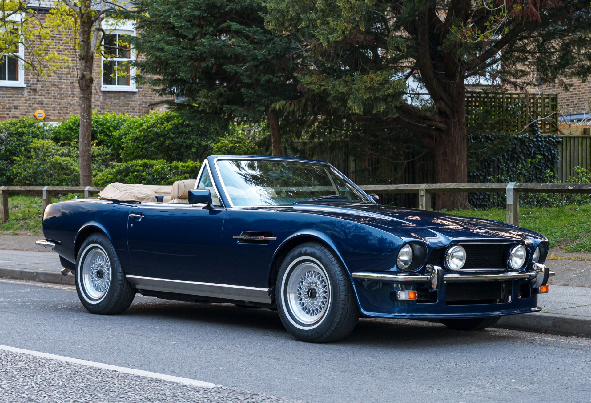 1986 Aston Martin V8 - Volante EFi, foto 2