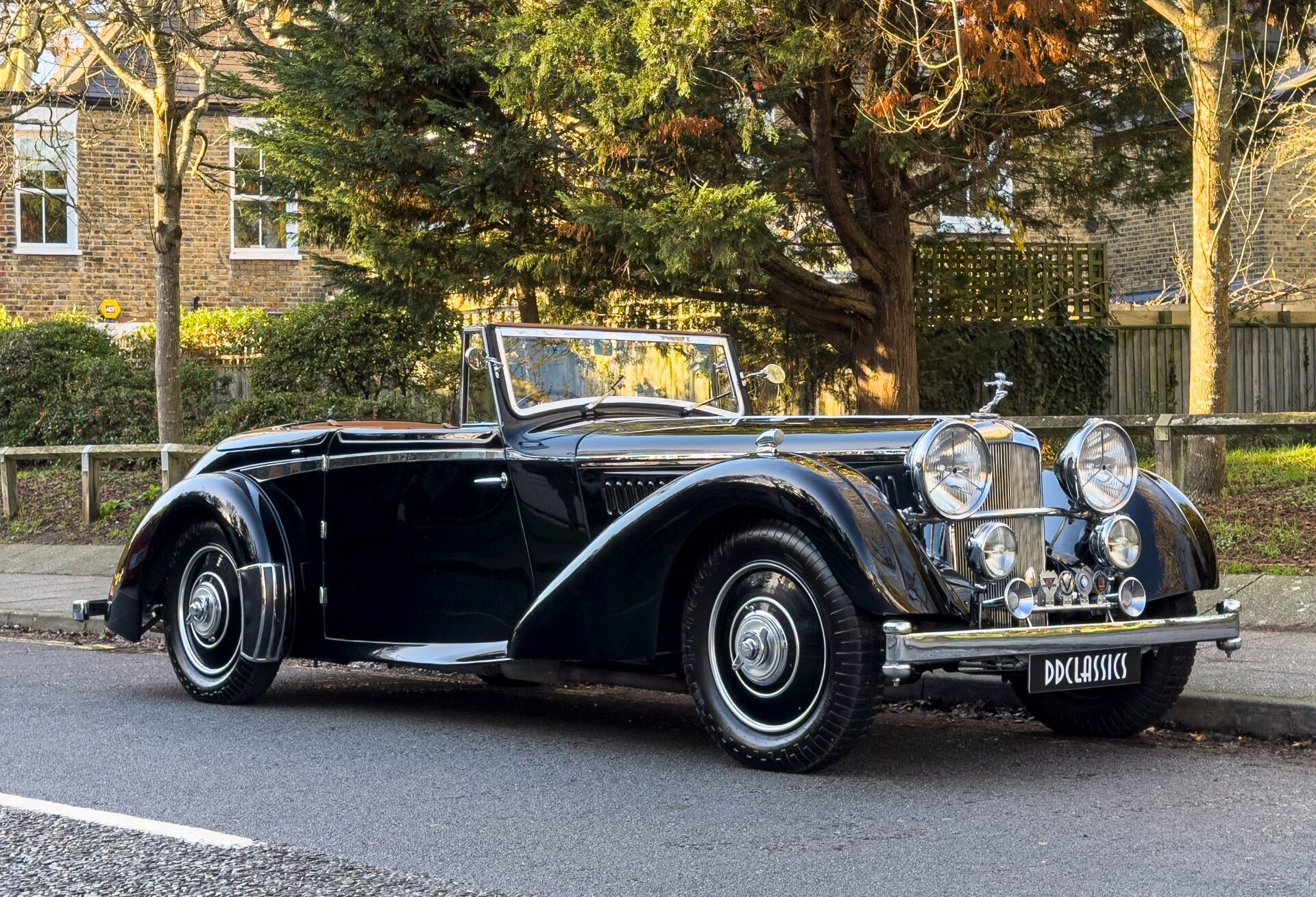 1938 Alvis 4.3-litre - Short Chassis Concealed Drophead Coupe by Whittingham and Mitchel, foto 2