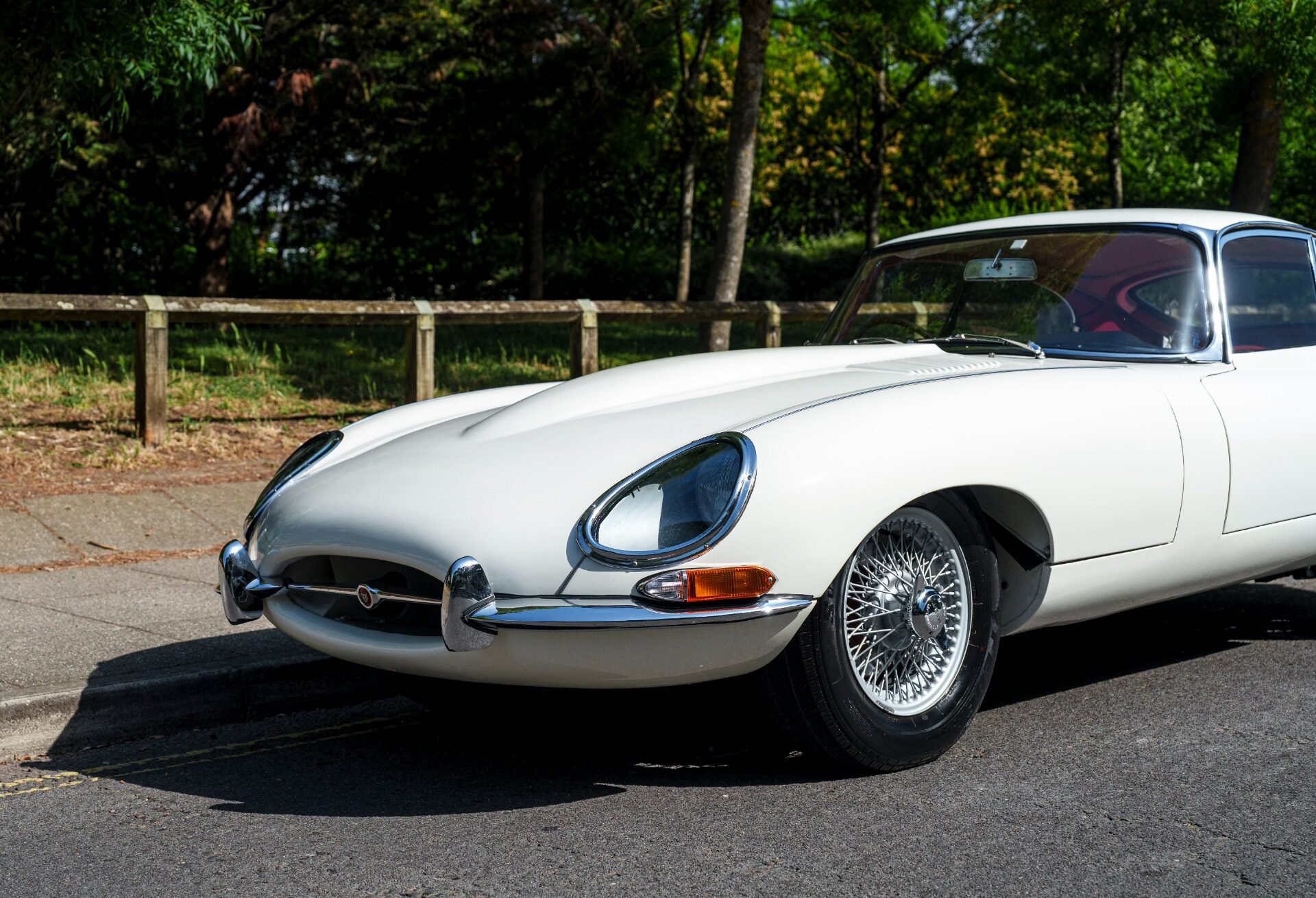 1961 Jaguar E-Type SI - 3.8 Litre Flat Floor FHC Chassis Number 52, foto 8