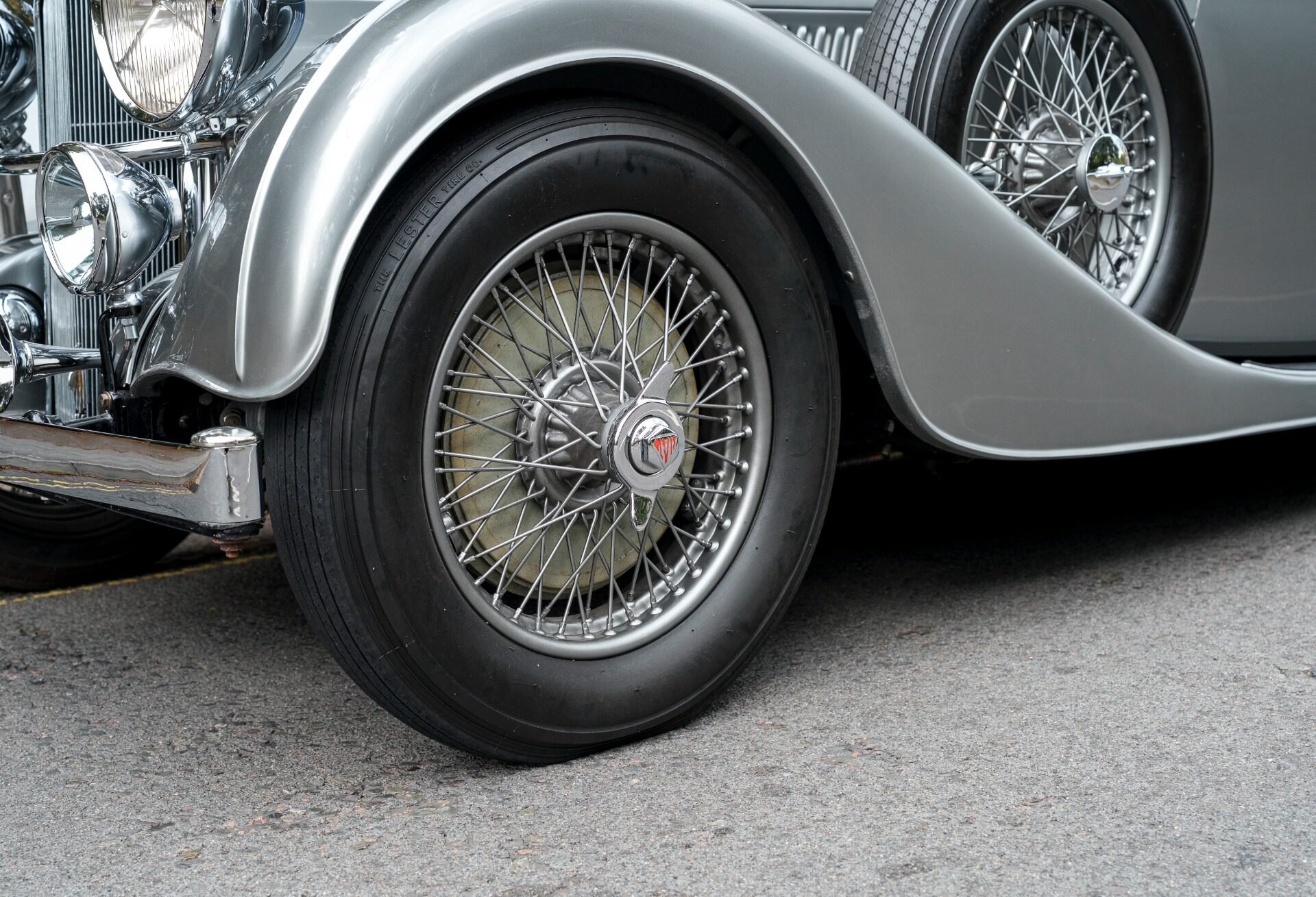 1937 Alvis 4.3-litre - SA 'Pillarless' Saloon by Vanden Plas, foto 10