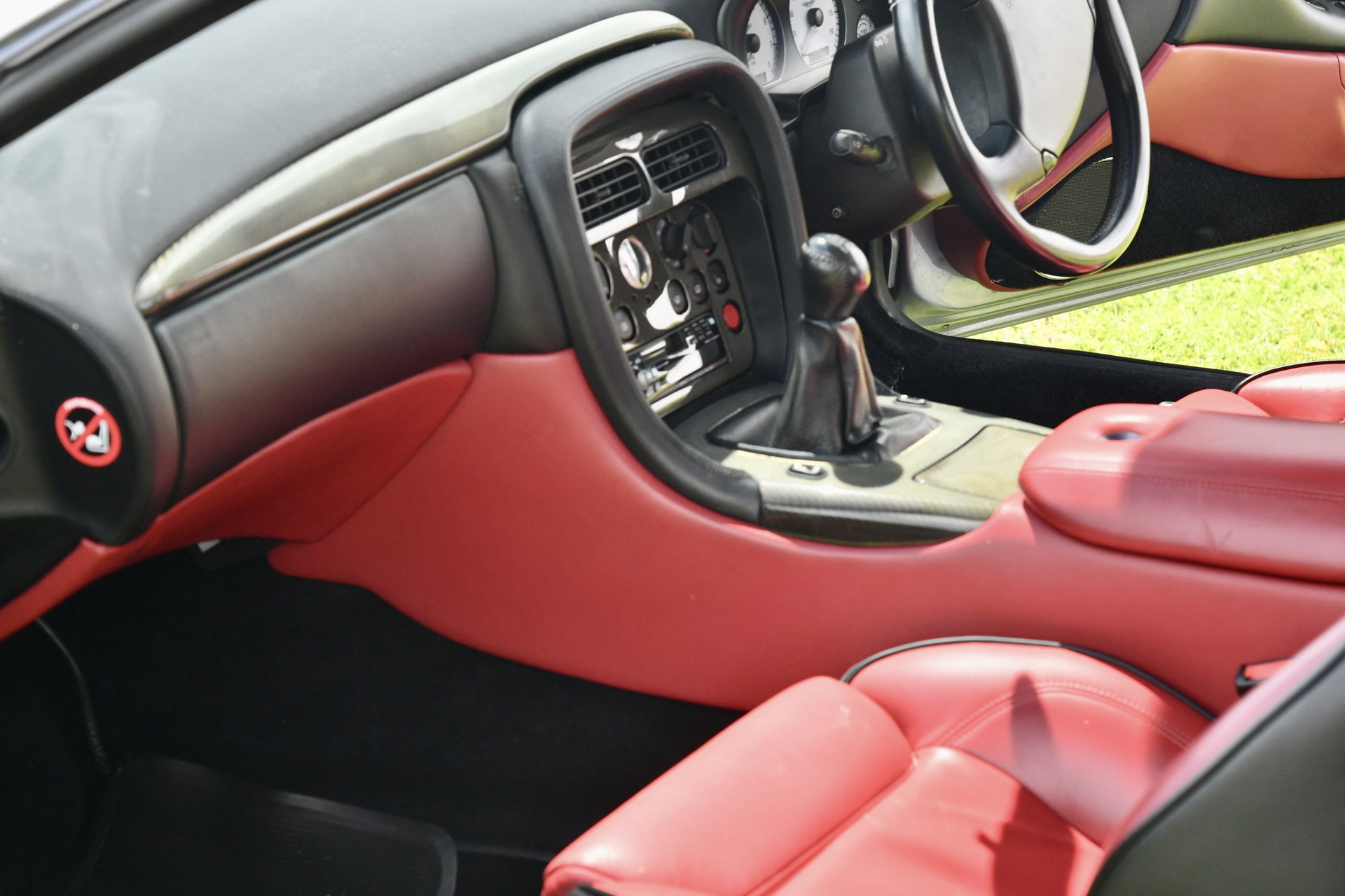 2001 Aston Martin DB7 - Vantage Coupe GTS II, foto 10