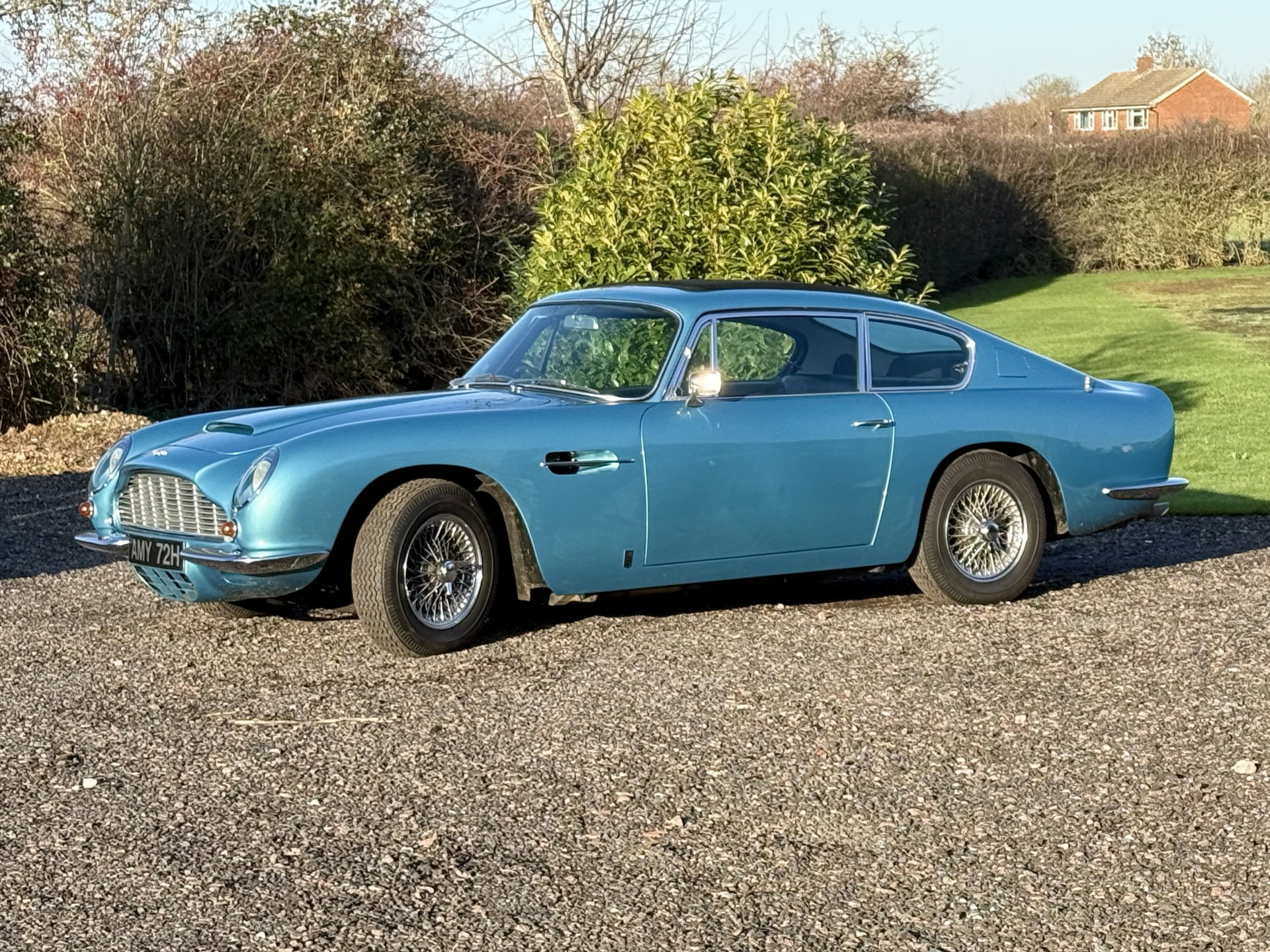 1969 Aston Martin DB6 - Saloon, foto 2