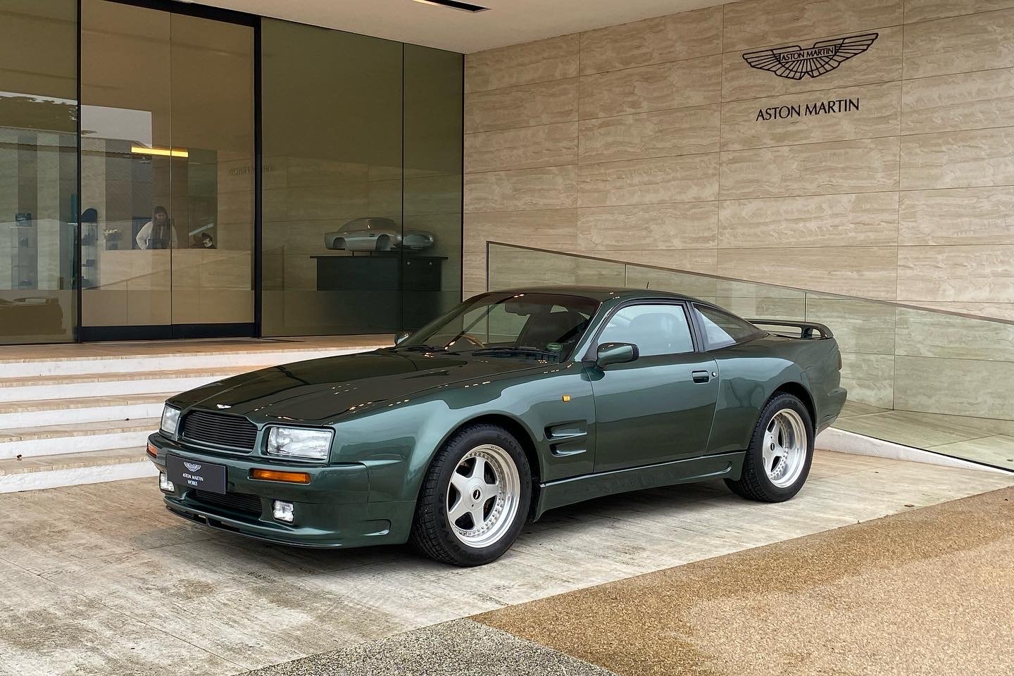 1991 Aston Martin Virage - Virage 6.3 Coupe, foto 2