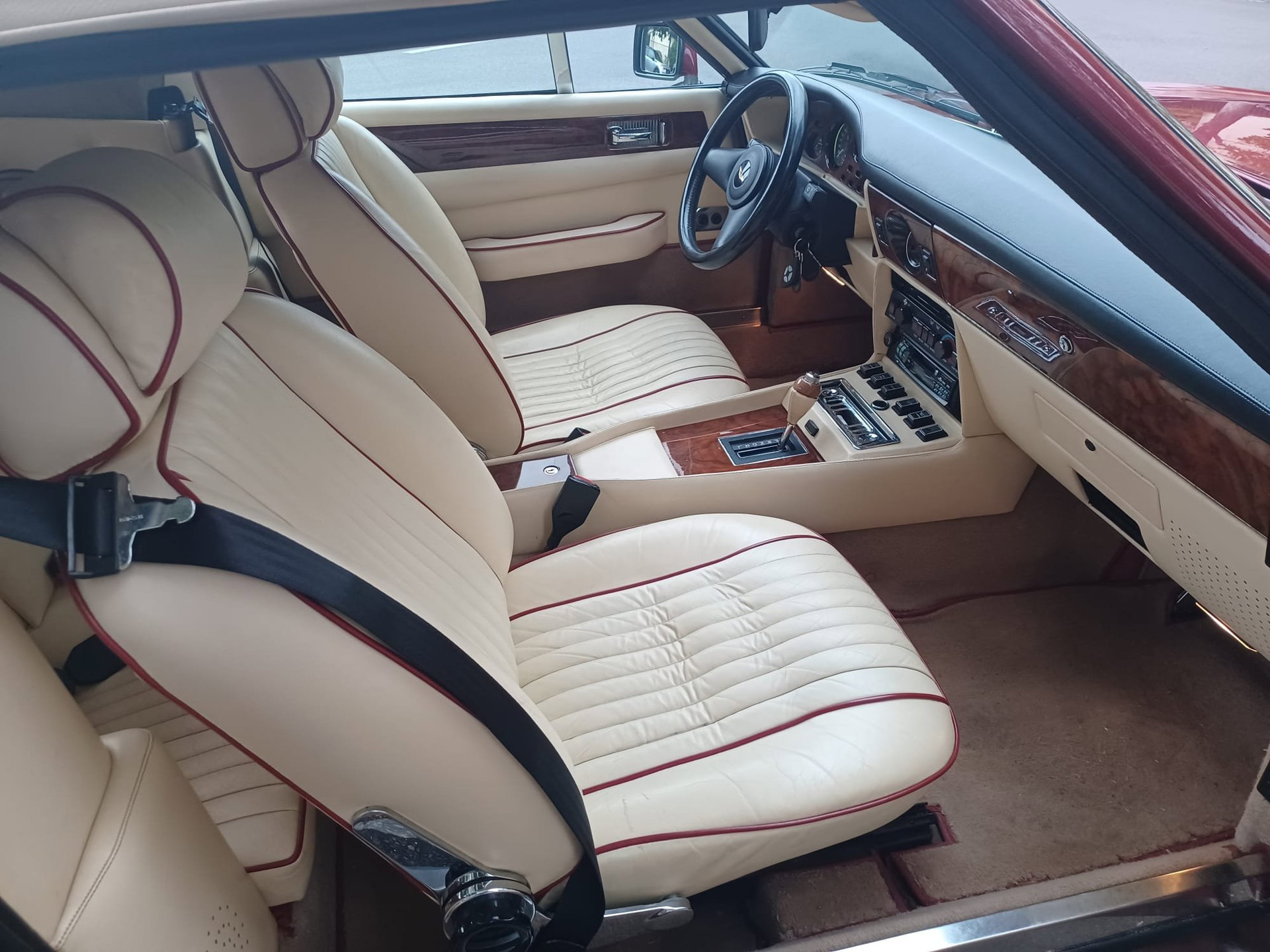 1988 Aston Martin V8 - Volante, foto 12
