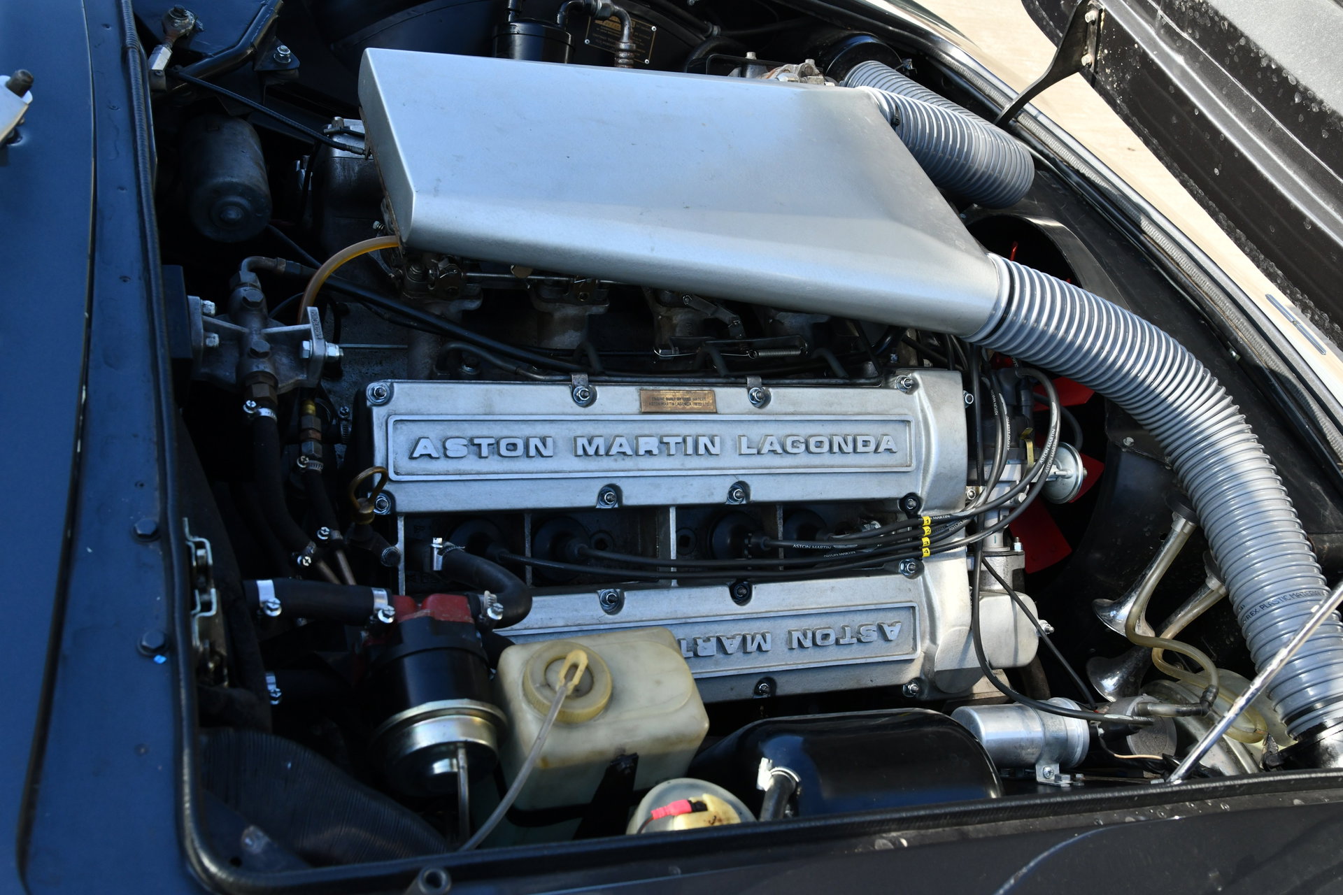 1976 Aston Martin V8 - Saloon, foto 3