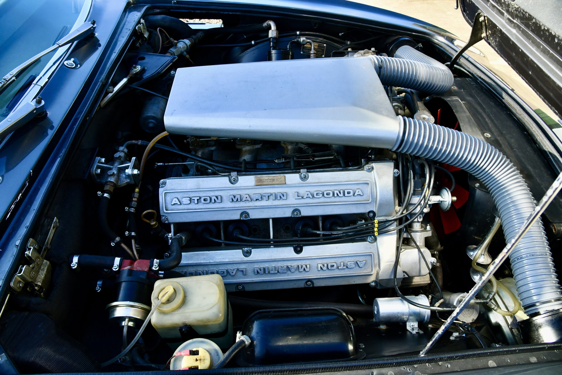 1976 Aston Martin V8 - Saloon, foto 4