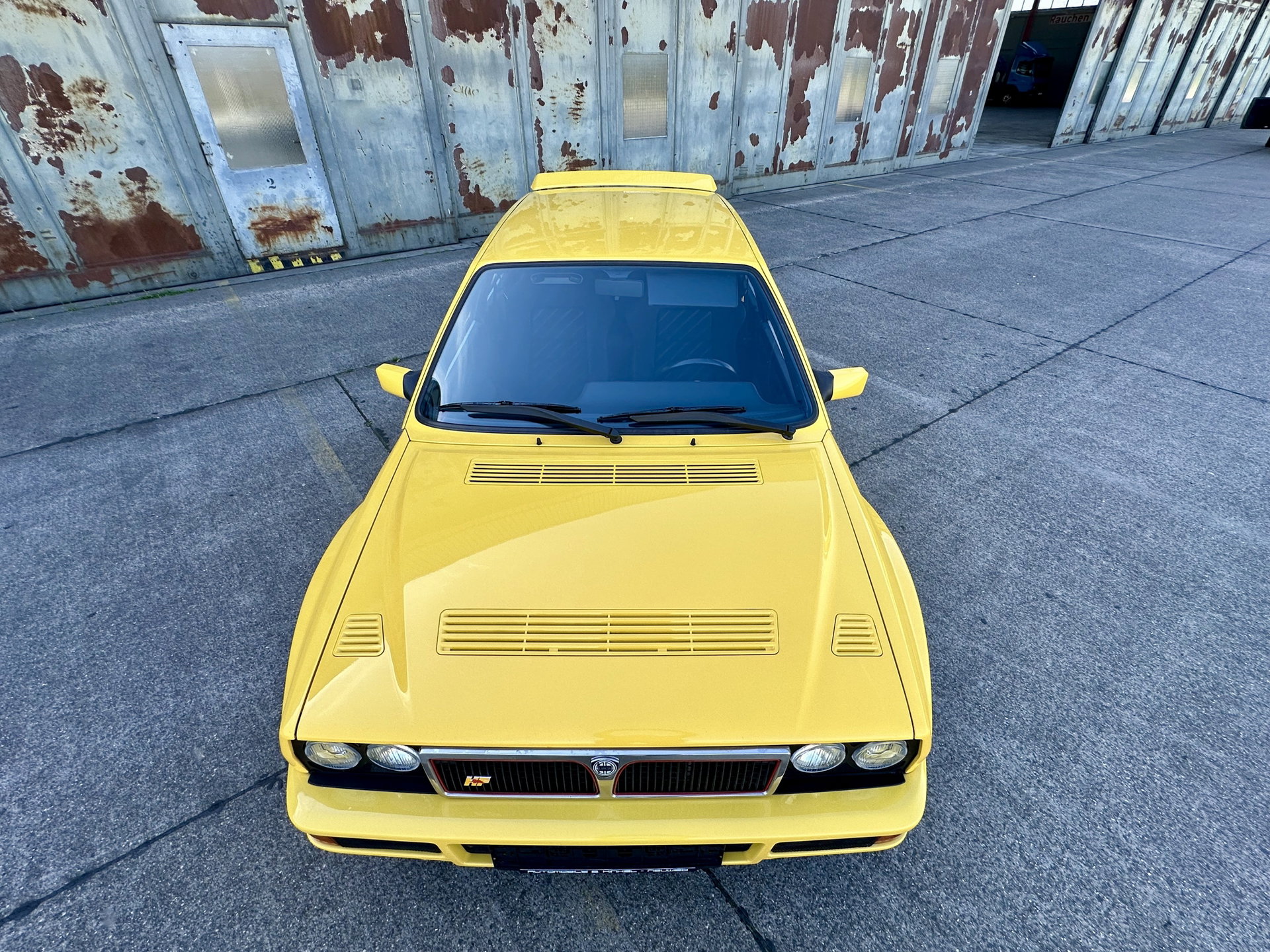 1993 Lancia Delta - HF Integrale Sedici Sondermodell "Giallo Ginestra" Original!, foto 4