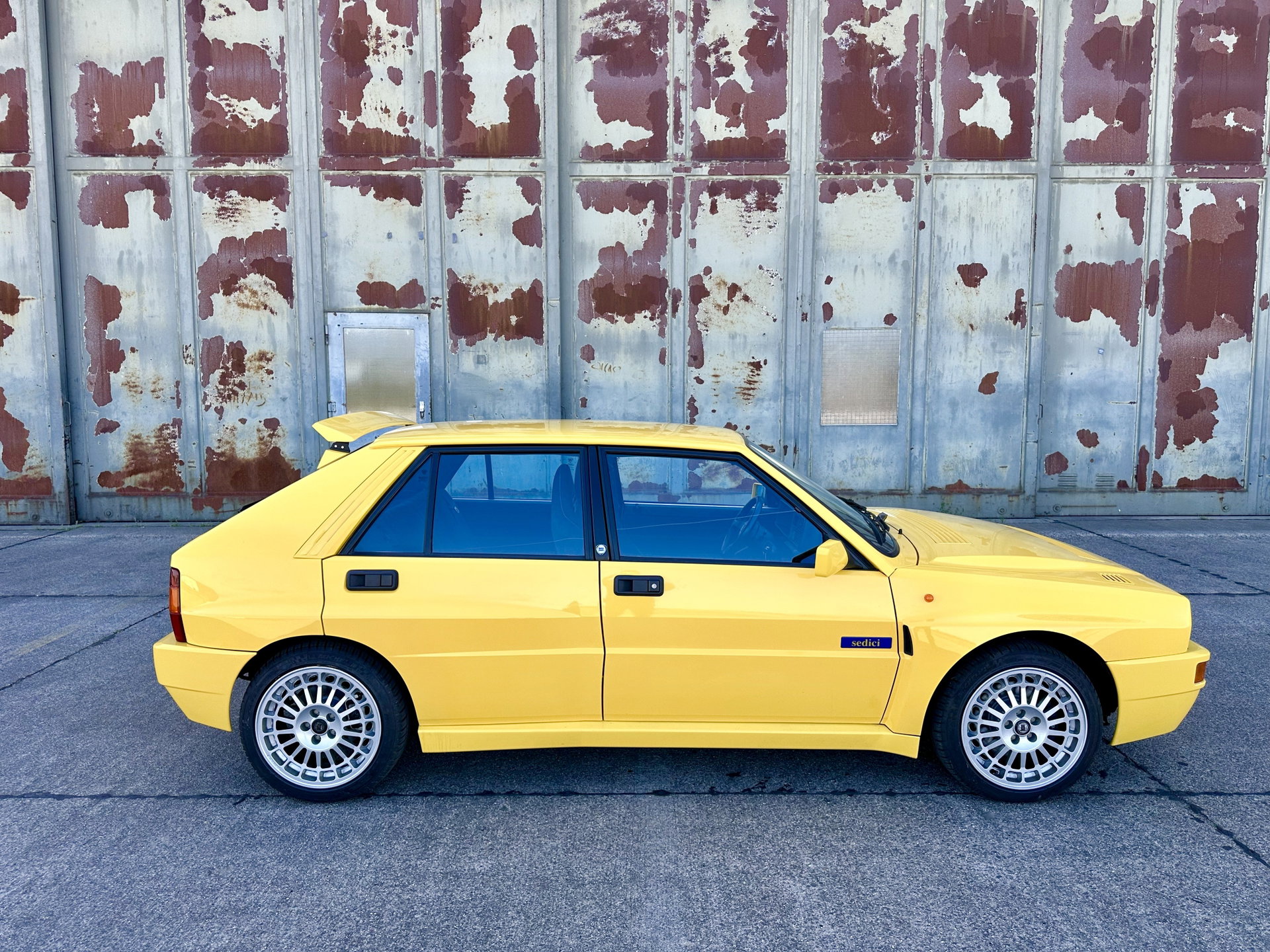 1993 Lancia Delta - HF Integrale Sedici Sondermodell "Giallo Ginestra" Original!, foto 7