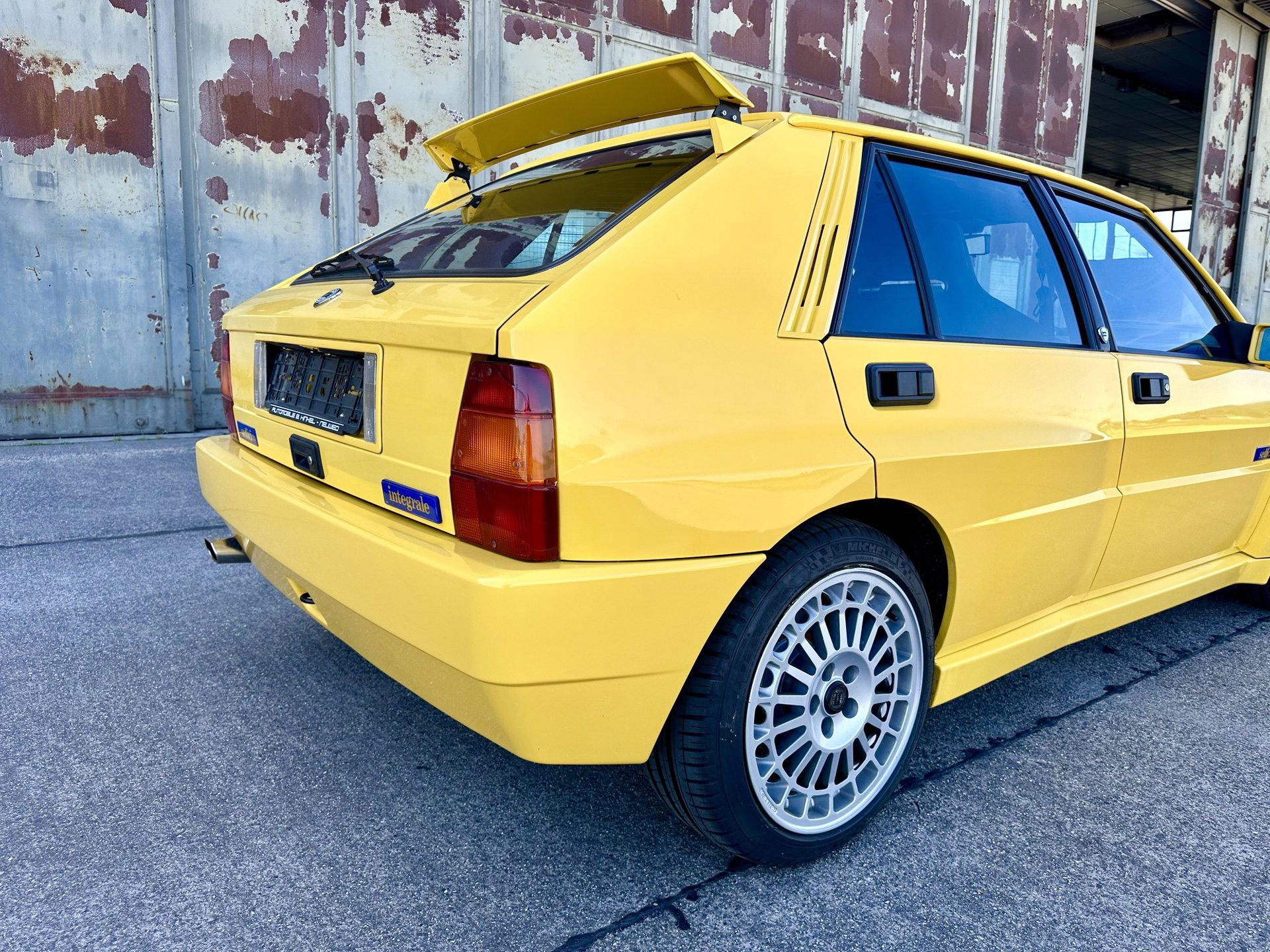 1993 Lancia Delta - HF Integrale Sedici Sondermodell "Giallo Ginestra" Original!, foto 9