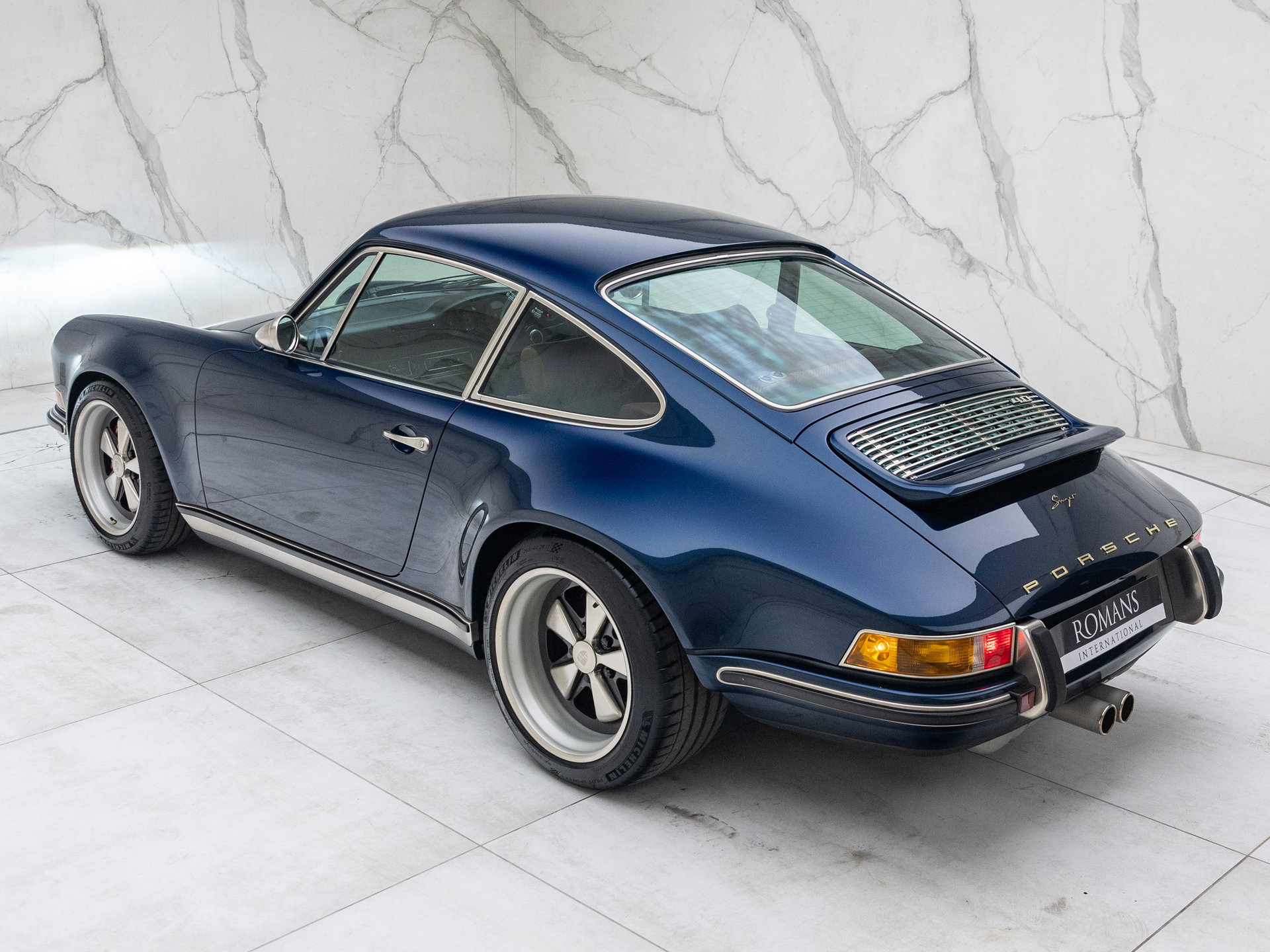1991 Porsche 911 / 964 Carrera - Re-Imagined by Singer 'The Surrey Commission', foto 6