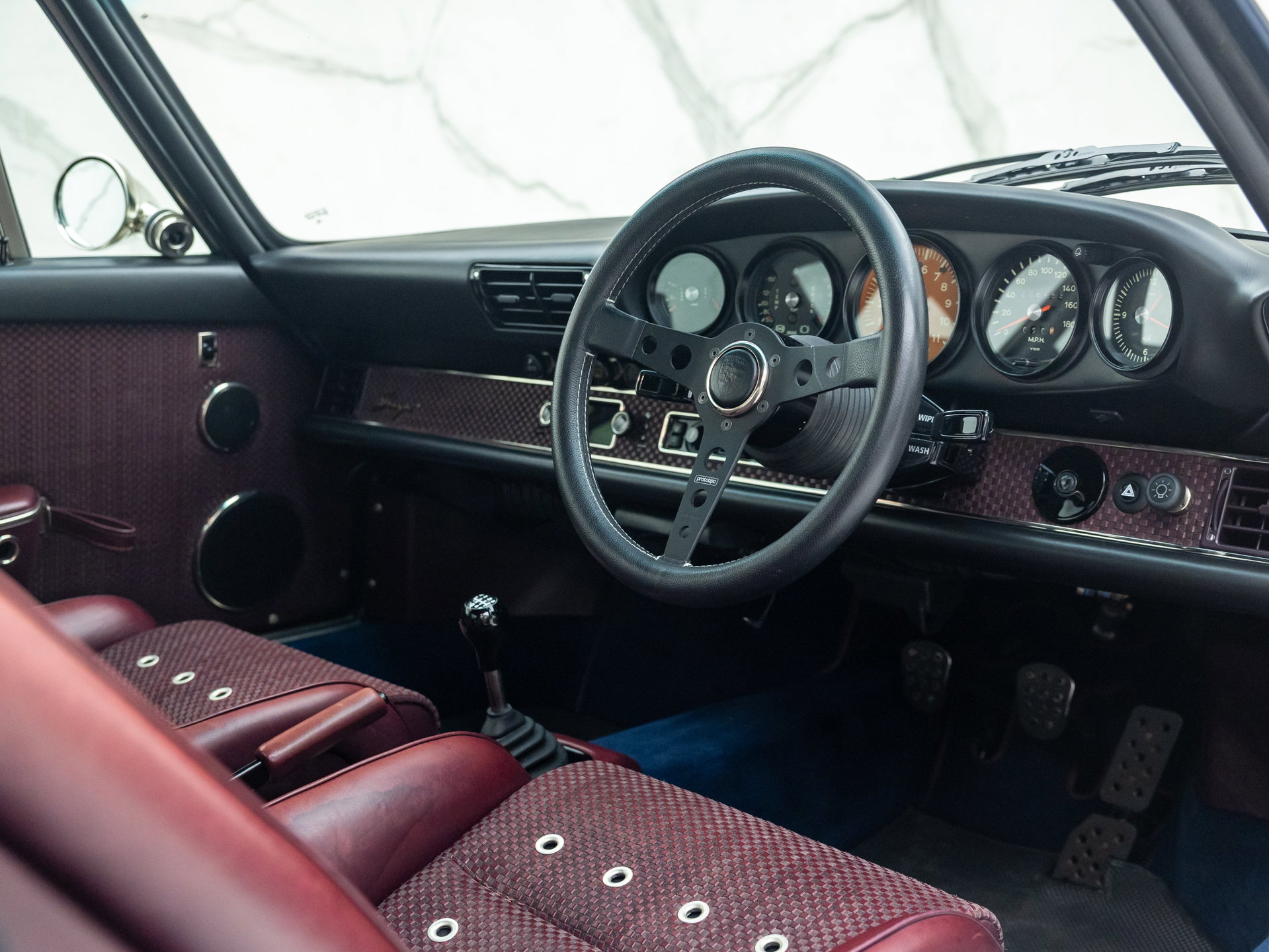 1991 Porsche 911 / 964 Carrera - Re-Imagined by Singer 'The Surrey Commission', foto 9