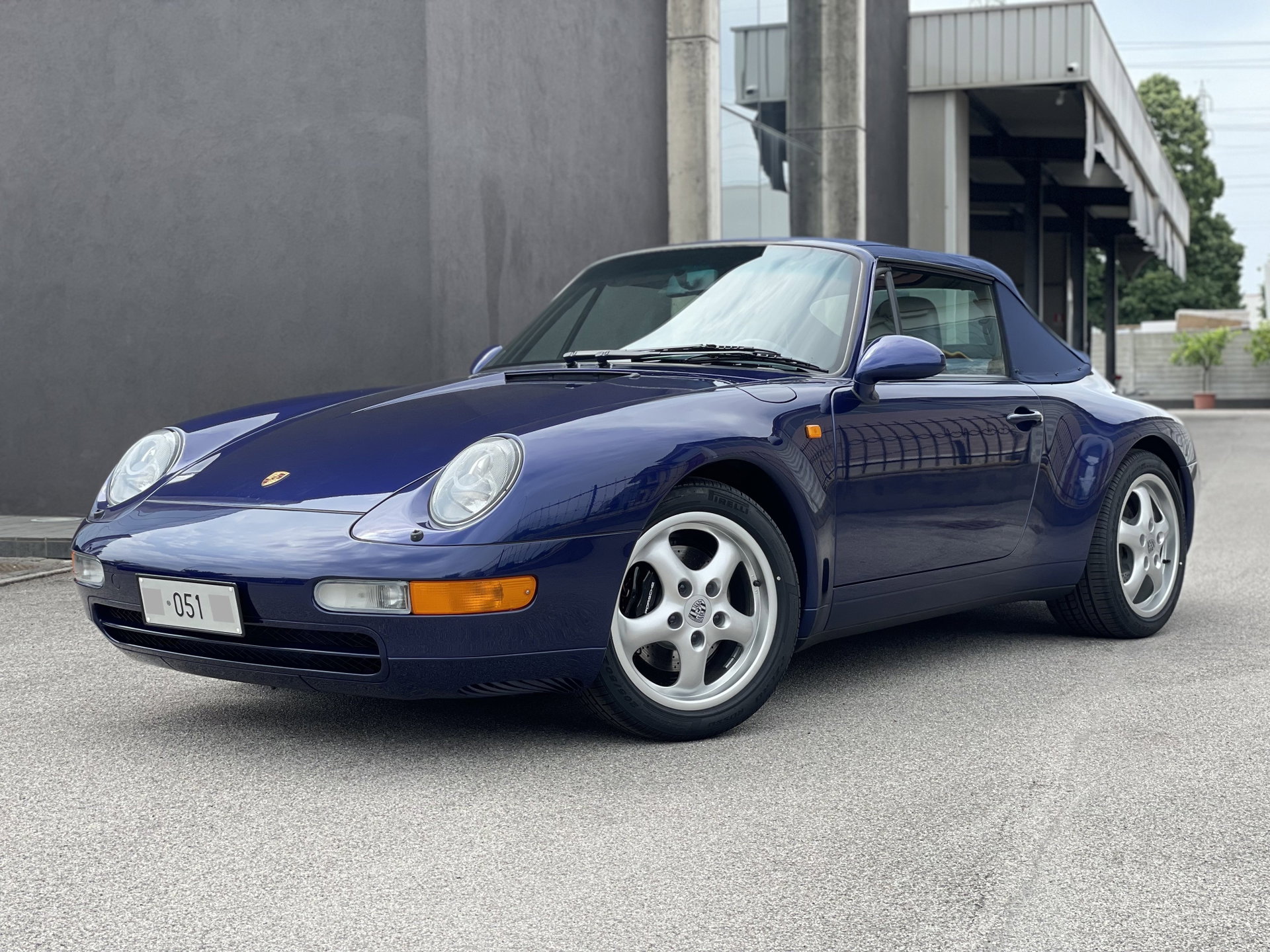 1995 Porsche 911 / 993 Carrera - Carrera 2 Cabrio * 3.577 KM FROM NEW * MANUAL *, foto 12
