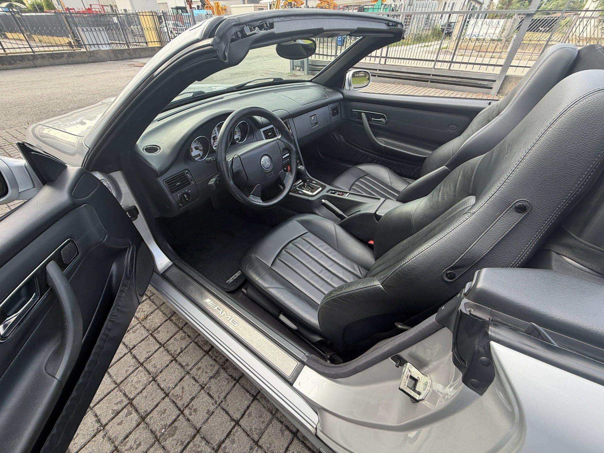2001 Mercedes-Benz SLK - 32 AMG Kompressor (R170), foto 12