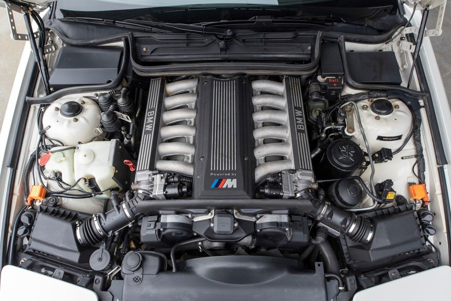 1992 BMW 8 Series - BMW 850 CSi, foto 11