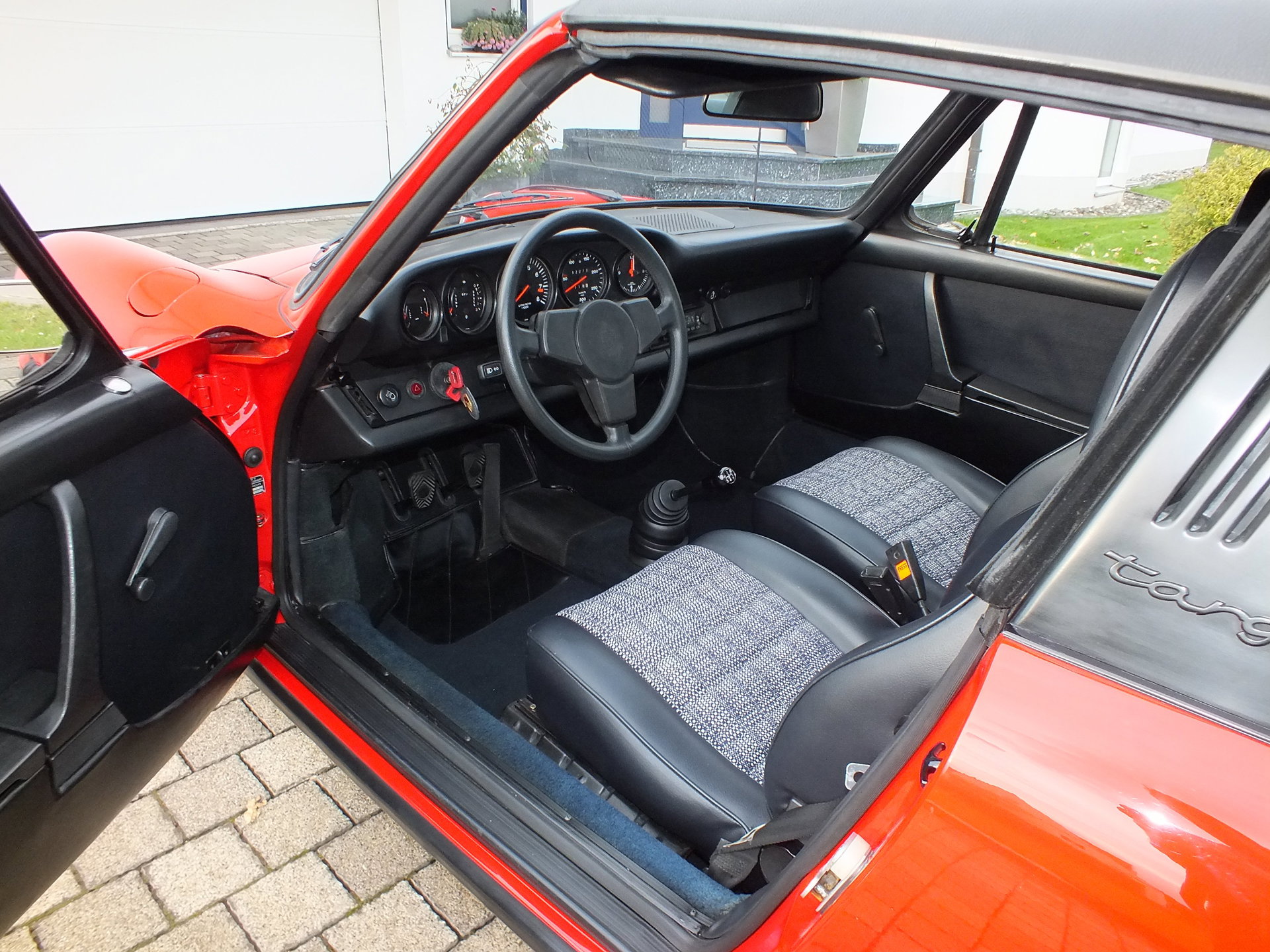 1974 Porsche 911 "G" - Carrera 2,7 MFI Targa (1 of 187), foto 9