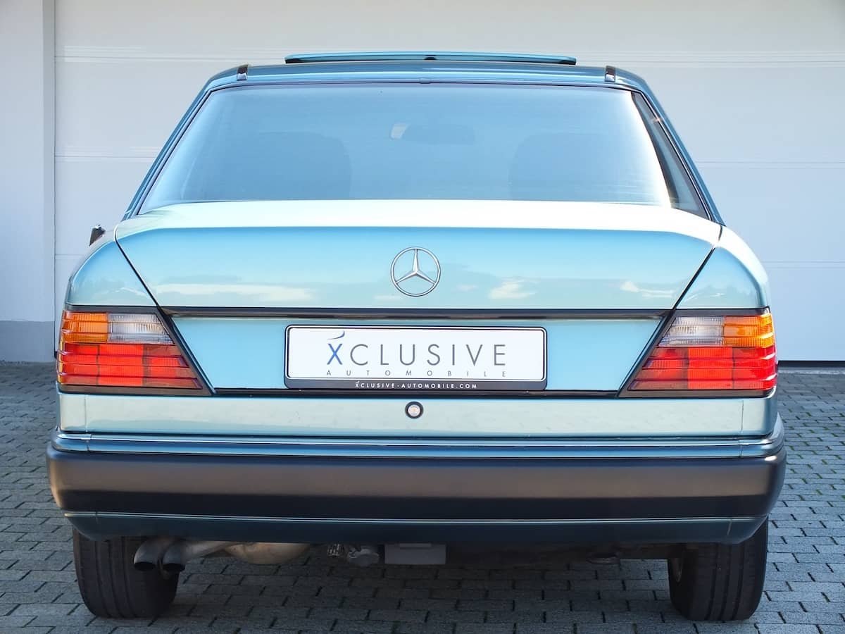 1991 Mercedes-Benz E-Class - 250 D turbo W124 beryll metallic, foto 5