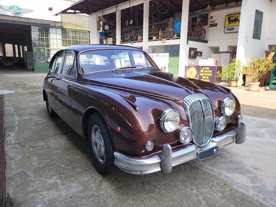 1964 Daimler 250 V8 - 2.5 V8 Saloon - SUMMER PRICE, foto 8