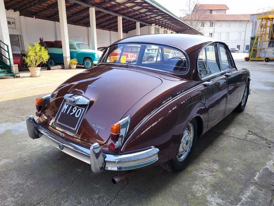 1964 Daimler 250 V8 - 2.5 V8 Saloon - SUMMER PRICE, foto 10