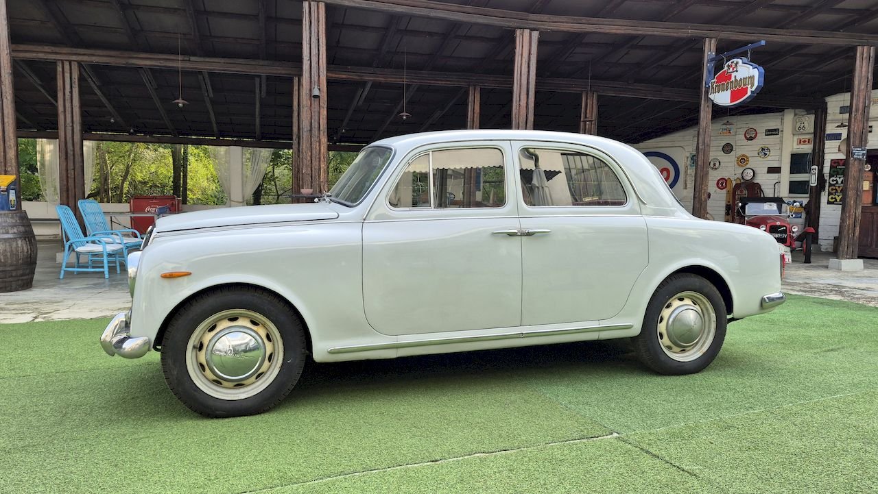 1957 Lancia Appia - Appia Berlina II Serie - SUMMER PRICE, foto 4