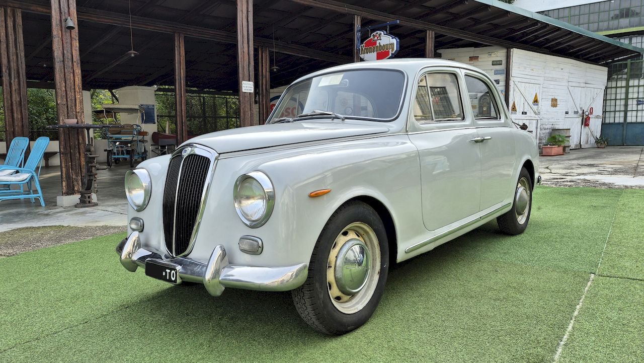 1957 Lancia Appia - Appia Berlina II Serie - SUMMER PRICE, foto 5