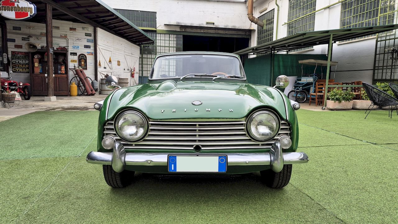 1966 Triumph TR4 - TR4A IRS - SUMMER PRICE, foto 7