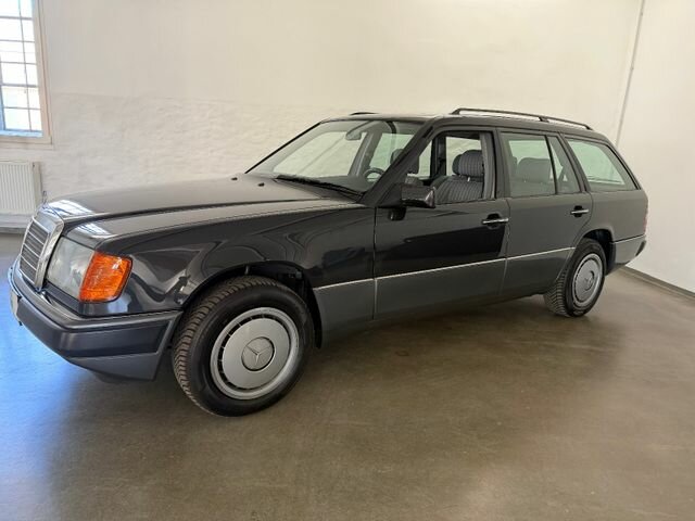1992 Mercedes-Benz E-Class - 230TE,W124, 1. Hand,sehr schöner Originalzustand..., foto 4