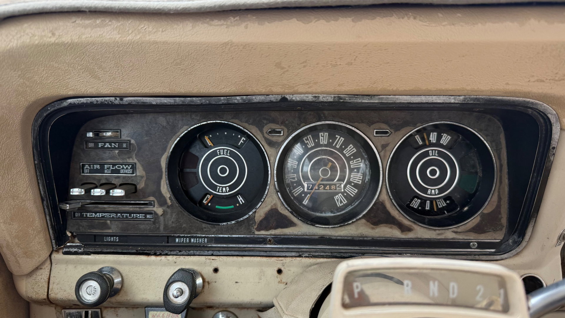 1974 Jeep Grand Wagoneer - 401 V8, foto 7