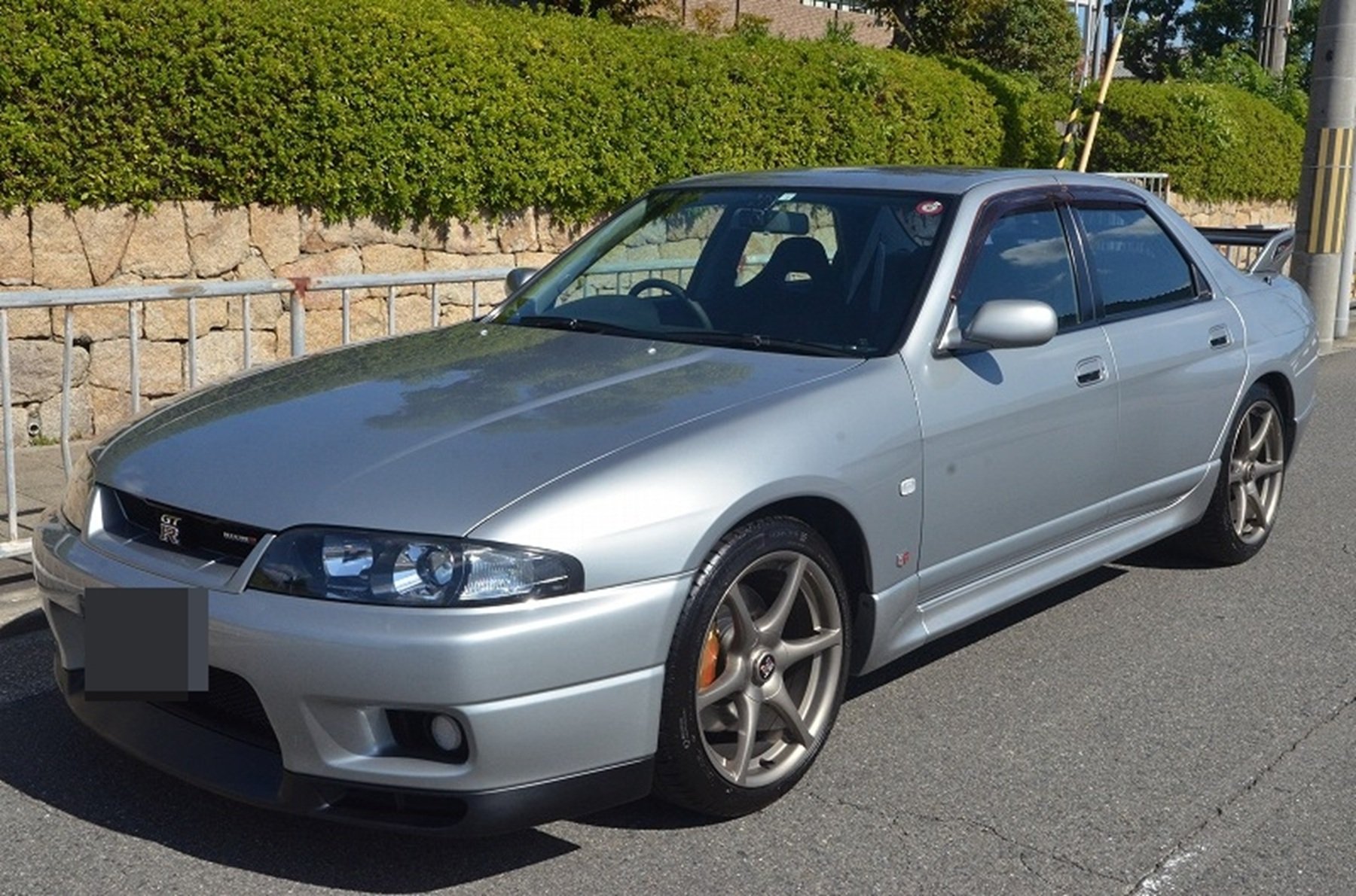 グレイジーボーイ 1998 Nissan Skyline - GT-R R33 Autech Ver 40th Anniversary