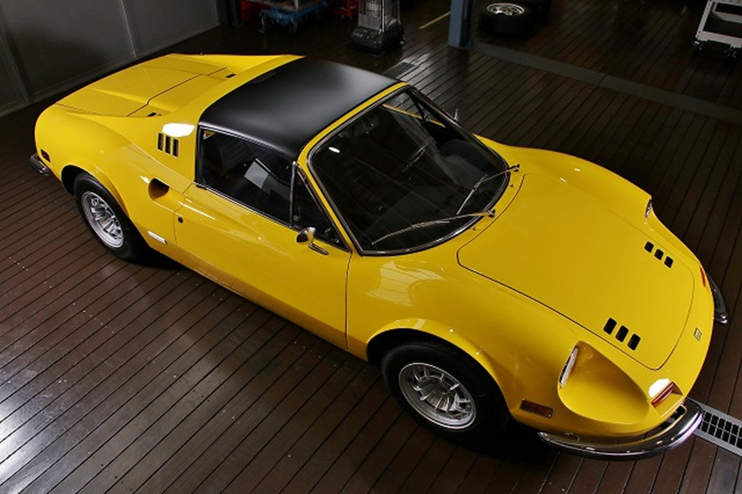 1973 Ferrari 246 'Dino' - GTS "Chairs and Flares", foto 1
