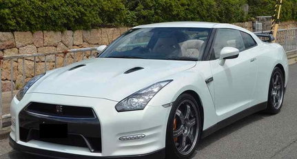 2011 Nissan GT-R - R35 EGOIST Edition pic0002.jpg