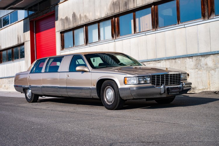1995 Cadillac Fleetwood - Custom 6-Door, foto 2